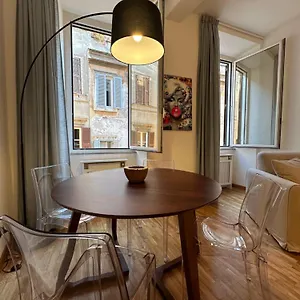  Apartment House Of The Sun In Trastevere